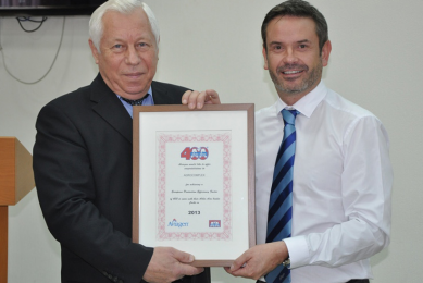 E. Hvorostina, Agrokomplex, receiving the certificate